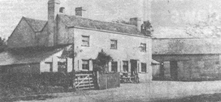 Fox Hotel, Lower Kingswood