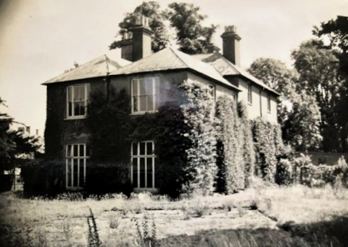 The Old Vicarage, Banstead High Street