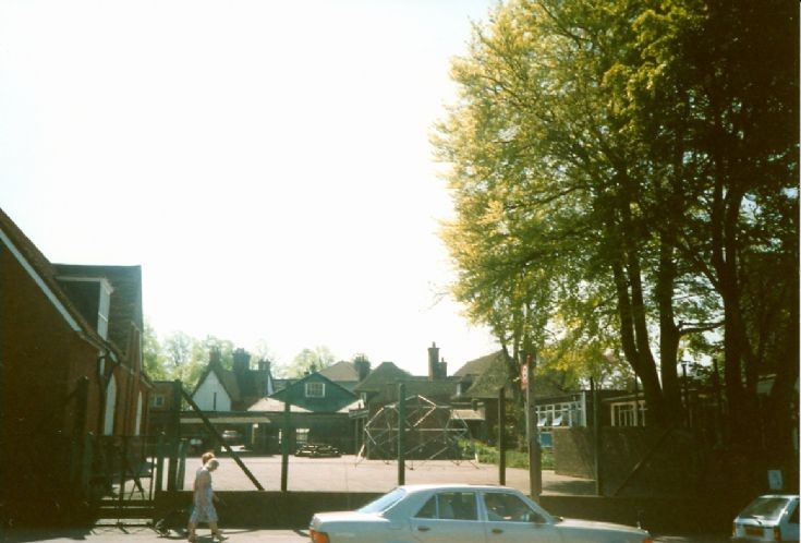 Banstead First School