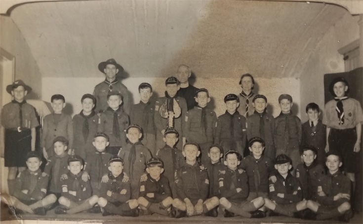 1st Woodmansterne cubs Christmas 1945 